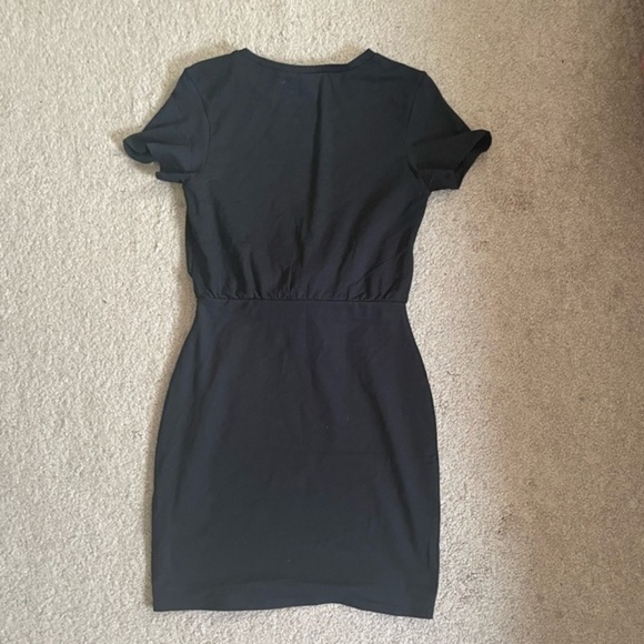 Express black tie waist dress Size XSmall - Picture 7 of 10